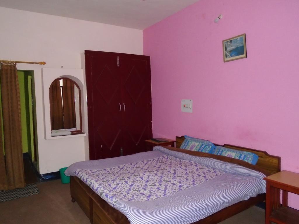 New Dolma Hotel Almora Room photo